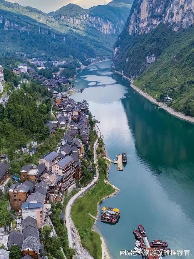 晚金牌向导带路龚滩古镇+乌江画廊全体验九