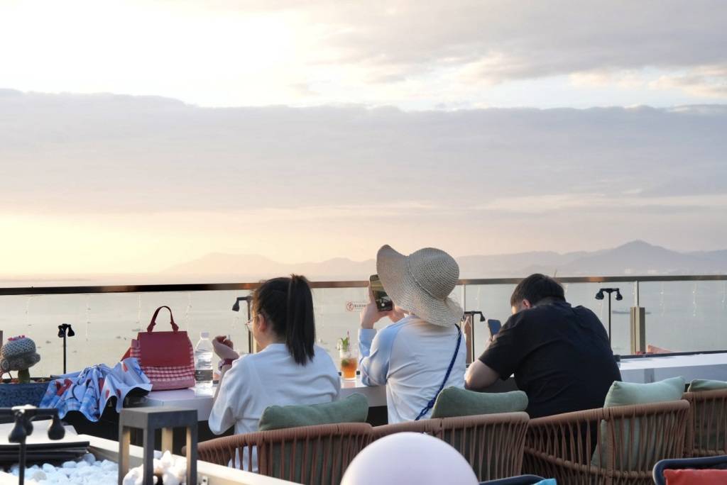 城市奔向国际旅游消费中心一批高端项目加速而来九游会真人游戏第一品牌三亚新未来③|从旅游(图9) 城市奔向国际旅游消费中心一批高端项目加速而来九游会真人游戏第一品牌三亚新未来③|从旅游(图9)